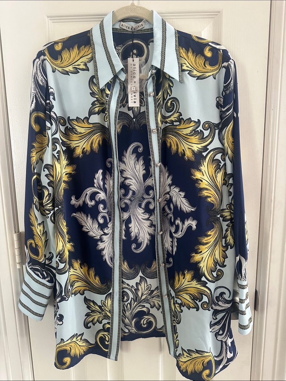 Alice + Olivia Navy, Light Blue & Gold Baroque-Print Shirt Jacket size S